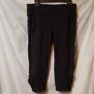Women's Black Capris